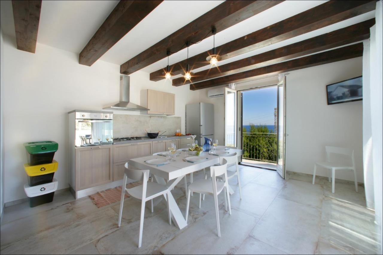 Villa Antonia - Vasca Idromassaggio Terrazza Vista Mare San Vito Lo Capo Buitenkant foto